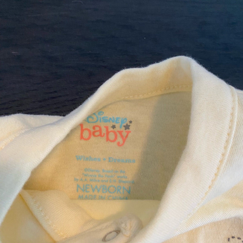 Disney Winnie the Pooh Baby Cream Outfit - Picture 7 of 7